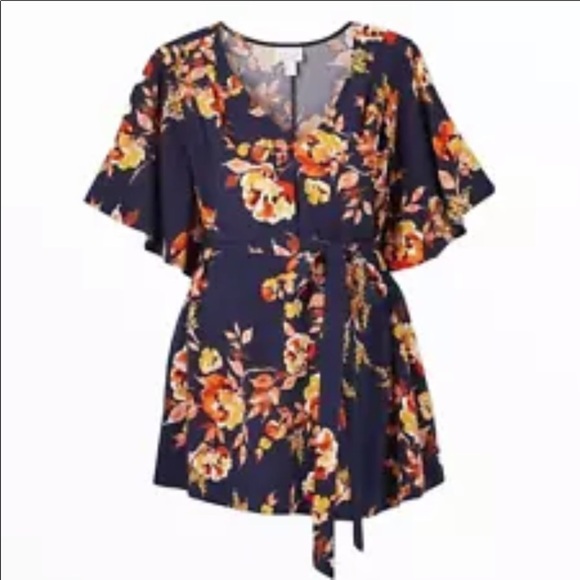 Isabel Maternity by Ingrid & Isabel Tops - Isabel Maternity XS Signature Floral Top
